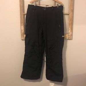 Men’s 686 snowboarding pants